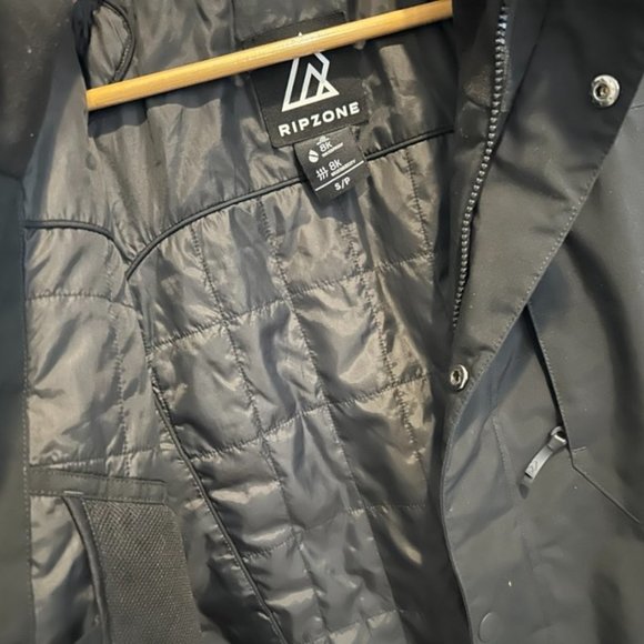 Ripzone ski jacket 8K waterproof & breathable Primaloft with skirt - Picture 5 of 10